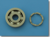 PEEK�����x�A�����O