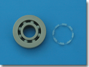 PEEK�����x�A�����O